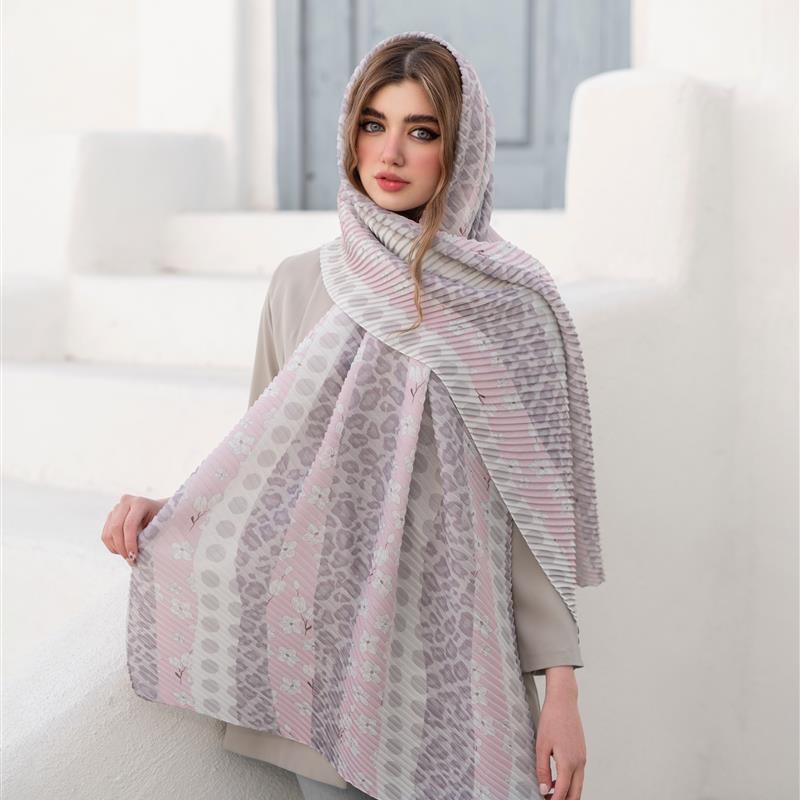 شال پلیسه لیوپارد Pale taupe