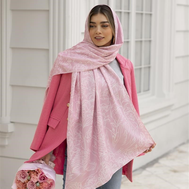 کد 316 شال ساده پیونی و قو Nude pink ۲ متر و ۱۰ سانت در ۷۰ سانت